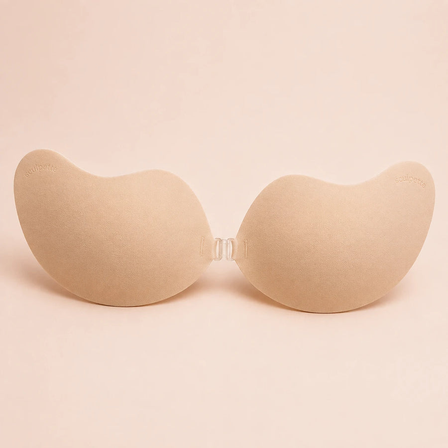 Sculpette invisible adhesive bra in nude with a clear front clasp